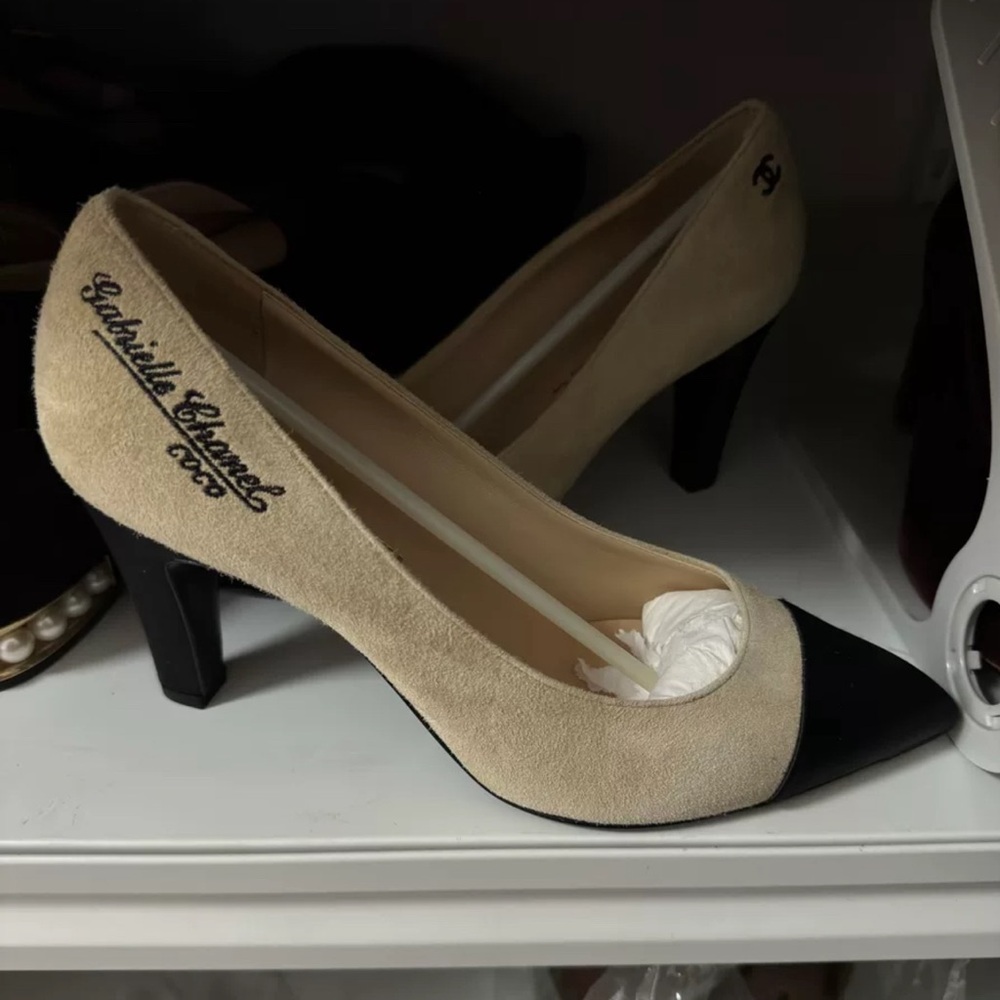 Chanel Gabrielle Pumps -Beige